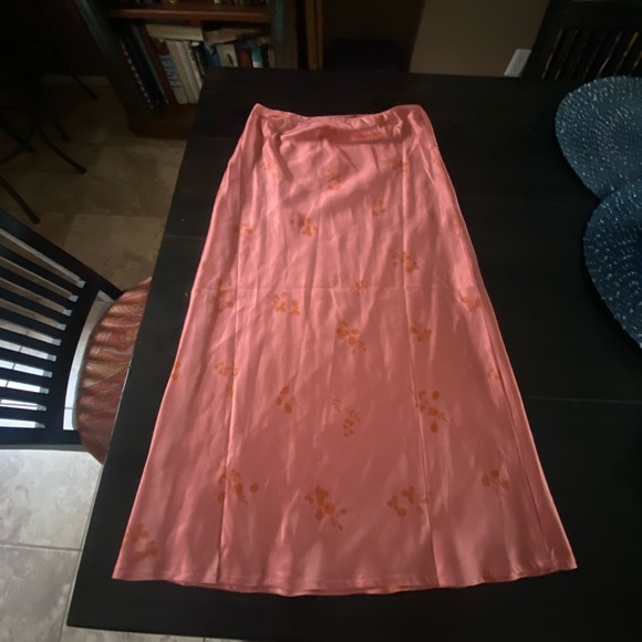 MIDI Skirt - Pink Rust🌞 - Picture 3 of 5
